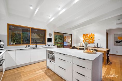 Property photo of 10 Dudson Close Mount Eliza VIC 3930
