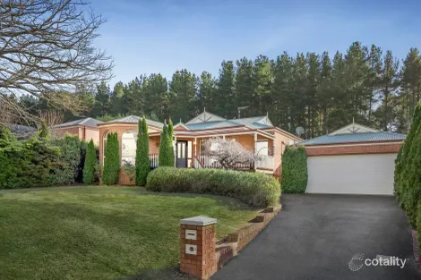 Property photo of 2 Pinelea Grove Gisborne VIC 3437