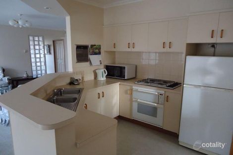 Property photo of 3 Serenity Way Warrnambool VIC 3280