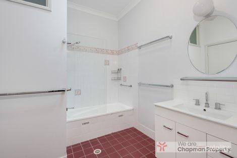 24 Council St, Cooks Hill, NSW 2300