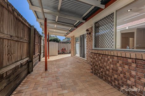 Property photo of 31 Mapleton Crescent Forest Lake QLD 4078