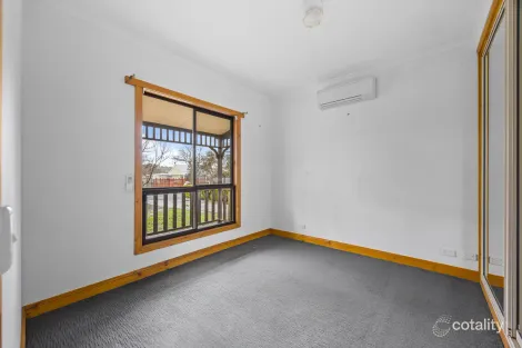 Property photo of 17 Warburton Street Beaufort VIC 3373