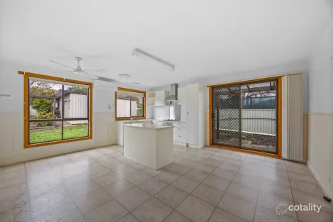 Property photo of 17 Warburton Street Beaufort VIC 3373