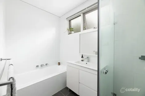 Property photo of 12 Timaru Place Kirrawee NSW 2232