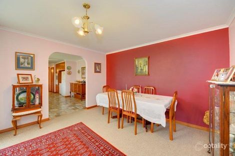 Property photo of 18 Waltham Drive Mitchell Park VIC 3355
