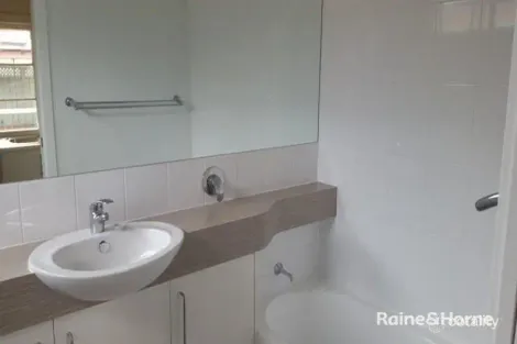 Property photo of 6 Australia Road Broadmeadow NSW 2292