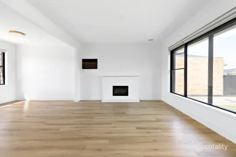 Property photo of 35 Rosedale Crescent Dallas VIC 3047