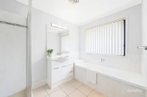 Property photo of 71 Bellevue Road Goodna QLD 4300