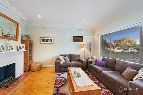 Property photo of 4 Raeburn Street Pascoe Vale VIC 3044
