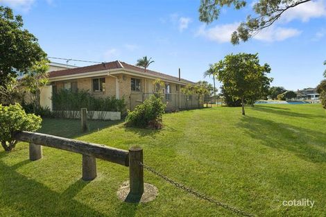 Property photo of 60 Mallawa Drive Palm Beach QLD 4221