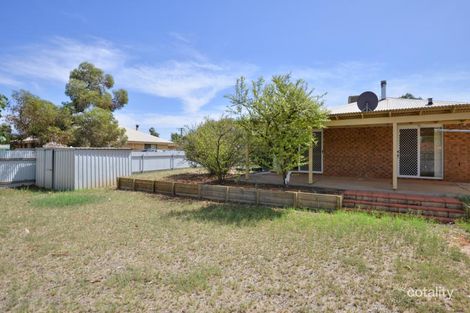 Property photo of 4 Jarvis Place Hannans WA 6430
