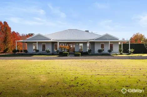 9 Wonga Park Dr, Waldara, VIC 3678