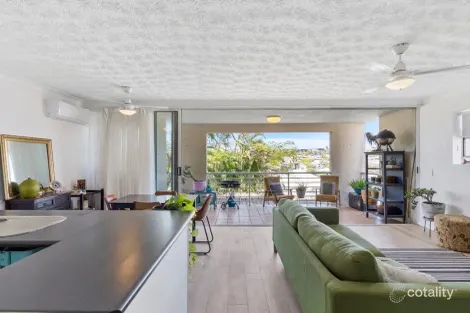 1/96 Norman Cres, Norman Park, QLD 4170