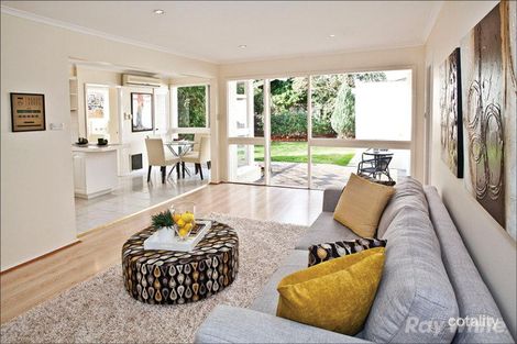 Property photo of 2/108 Blackburn Road Doncaster East VIC 3109