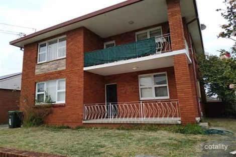 Property photo of 30 Mascot Drive Eastlakes NSW 2018