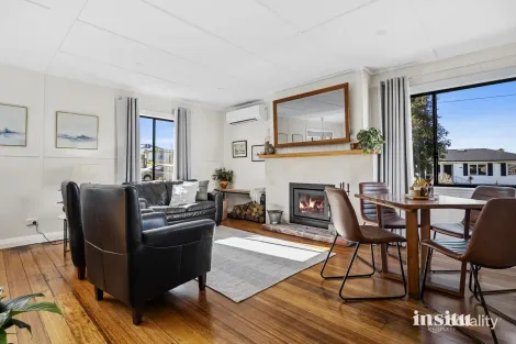 Property photo of 109 Renfrew Circle Goodwood TAS 7010