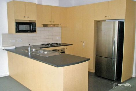 Property photo of 23 Balerno Circle Gowanbrae VIC 3043