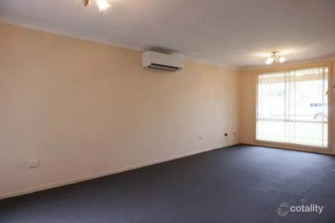 Property photo of 29B Karrabul Road St Helens Park NSW 2560