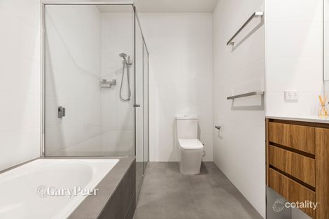 Property photo of 2A Waratah Avenue Glen Huntly VIC 3163