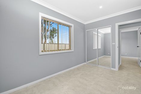 Property photo of 6 Lee Close Edensor Park NSW 2176