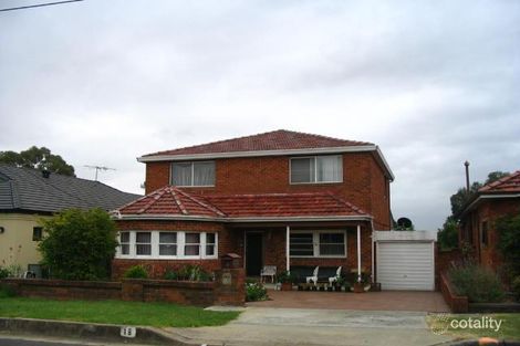 18 Kinsel Ave, Kingsgrove, NSW 2208