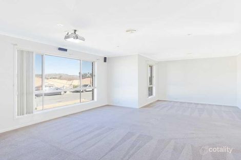 Property photo of 30 Dora Street Jerrabomberra NSW 2619