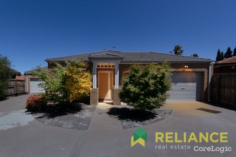 2/11 Kingsford Ave, Melton South, VIC 3338