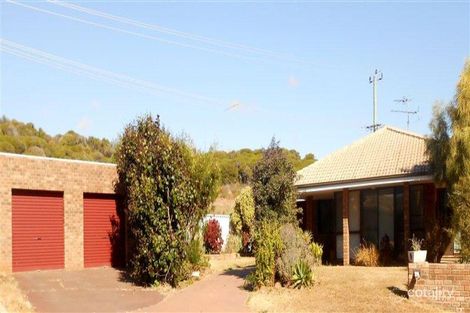 10 Pinner Pl, Tarcoola Beach, WA 6530