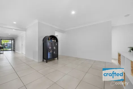 Property photo of 6 Amazon Way Greenbank QLD 4124