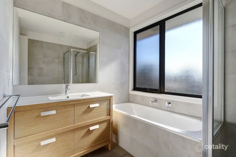 Property photo of 2/1 McIlraith Court Croydon VIC 3136