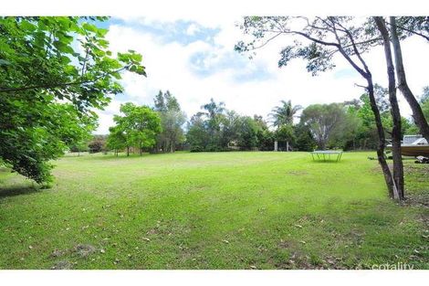 Property photo of 19 Tartarian Crescent Bomaderry NSW 2541