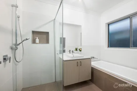 Property photo of 32 Tuckeroo Street Ripley QLD 4306