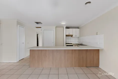 Property photo of 18/4 Paydon Way Hampton Park VIC 3976