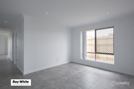 Property photo of 32 Creekstone Avenue Redbank Plains QLD 4301