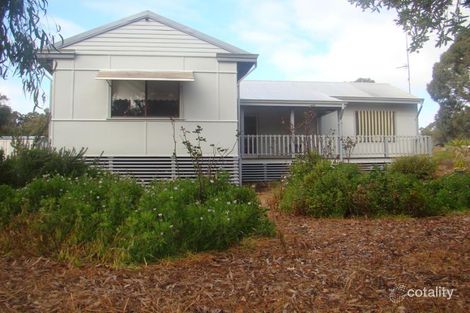 13 Lefroy Rd, Bridgetown, WA 6255