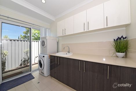 Property photo of 12 Altea Way Alkimos WA 6038