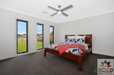 Property photo of 16 Mossgrove Way Beechworth VIC 3747