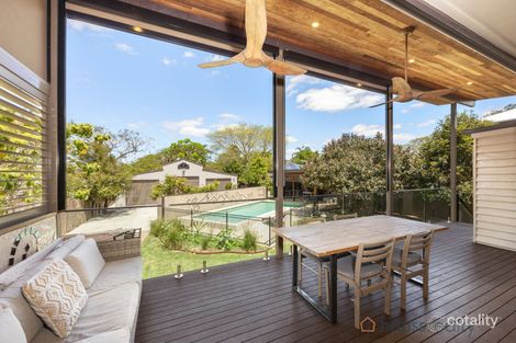 Property photo of 80 Englefield Road Oxley QLD 4075