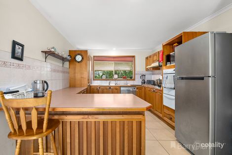 Property photo of 22 Geoffrey Court Narre Warren VIC 3805