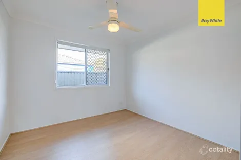 Property photo of 8 Barker Close Goodna QLD 4300