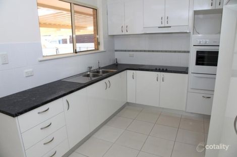 Property photo of 30 Kwinana Crescent Port Noarlunga South SA 5167
