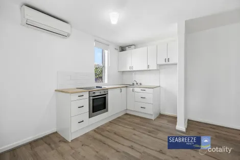 Property photo of 2/227 Scarborough Beach Road Doubleview WA 6018