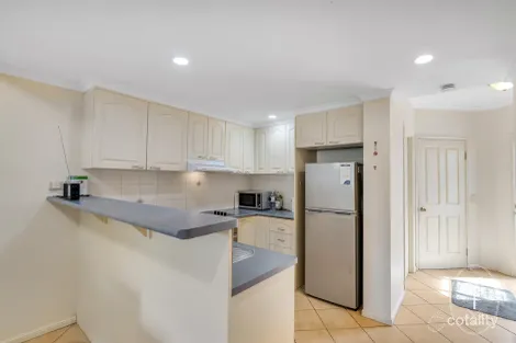 Property photo of 6/18-20 Clifton Road Clifton Beach QLD 4879