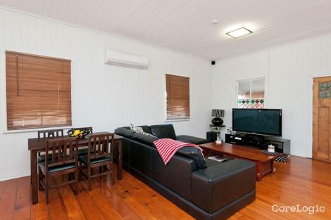 Property photo of 80 Jubilee Terrace Bardon QLD 4065