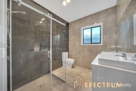 Property photo of 2/165 Power Road Doveton VIC 3177