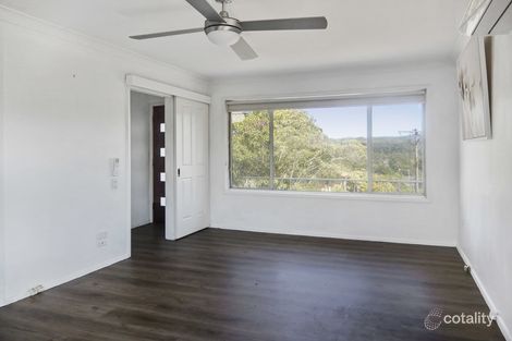 Property photo of 42 Maple Street Wyoming NSW 2250