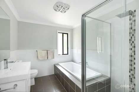 Property photo of 2 Warrigal Street Willow Vale NSW 2575