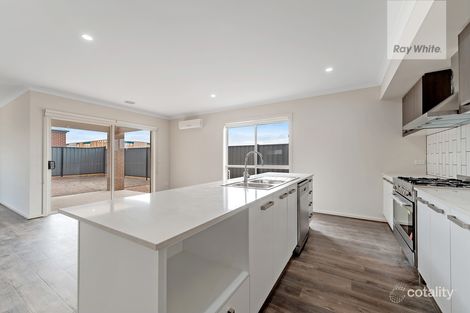 Property photo of 3 Fitzpatrick Circuit Kalkallo VIC 3064
