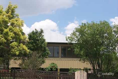 77 Stadcor St, Wavell Heights, QLD 4012