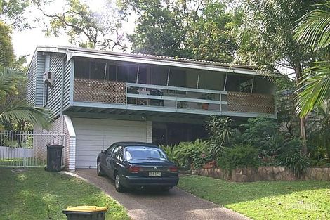 5 Newell St, Stafford Heights, QLD 4053